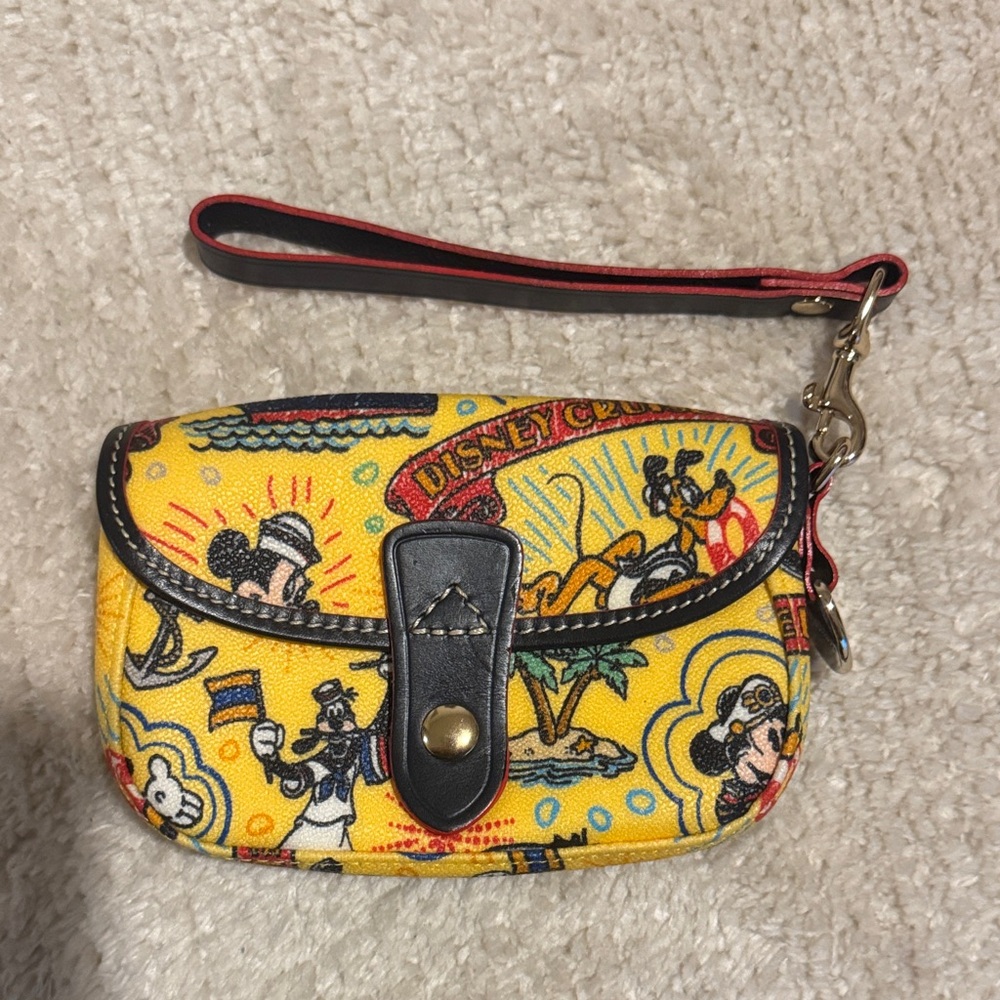 Rare Disney Dooney & Bourke Disney Cruiseline wristlet purse, Mickey Mouse EUC